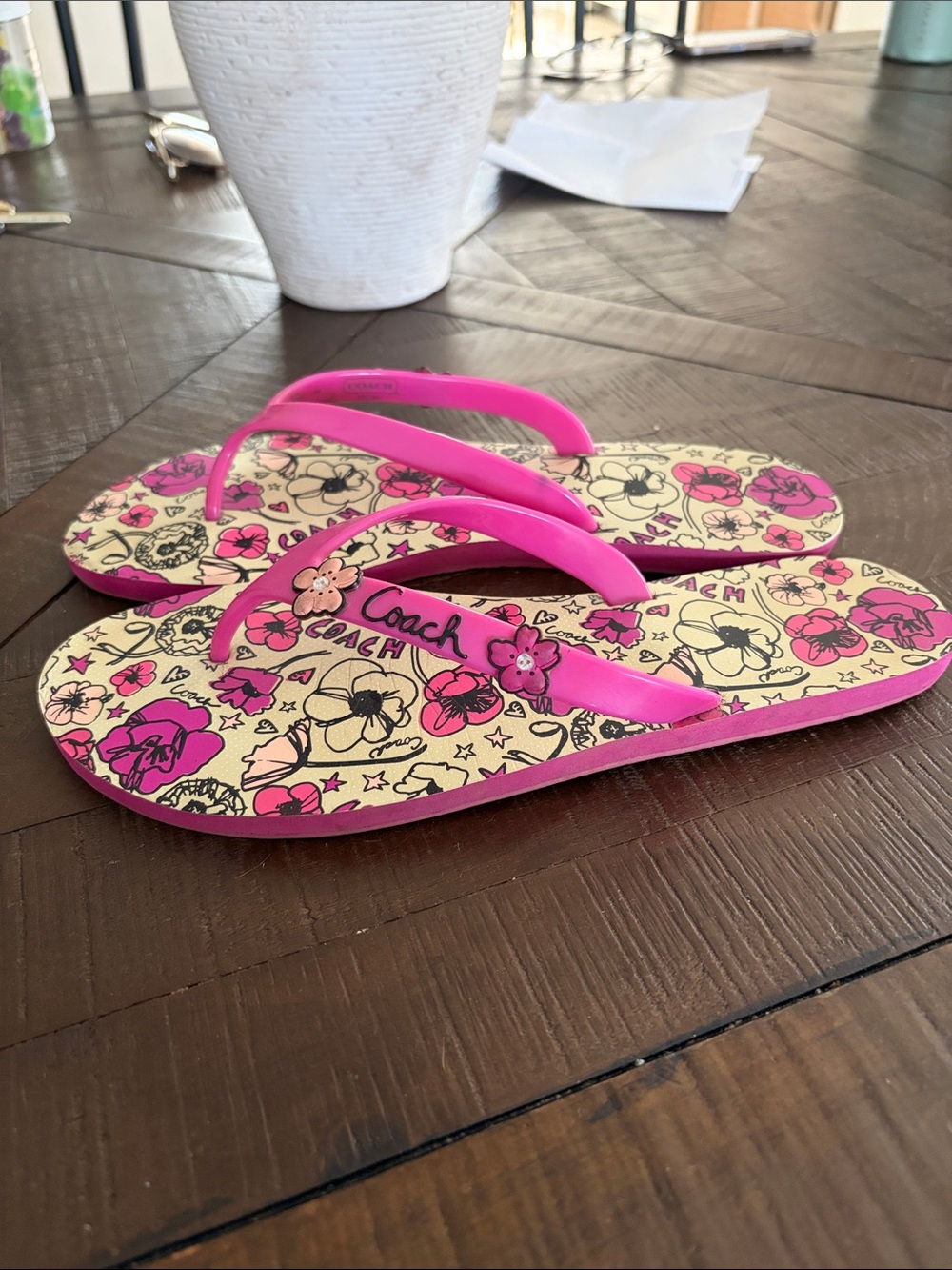 COACH Camela Y2K vintage flip flops slippers Womens sz 8